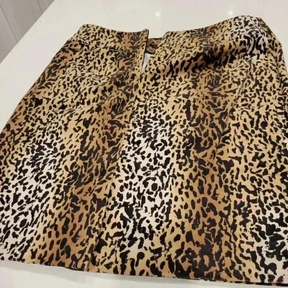 Chapter One Animal Print Mini Skirt Lined NWT - Picture 3 of 7